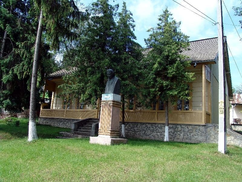 Casa Memoriala George Enescu Dorohoi (2)