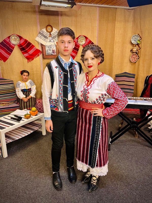 Lavinia_08