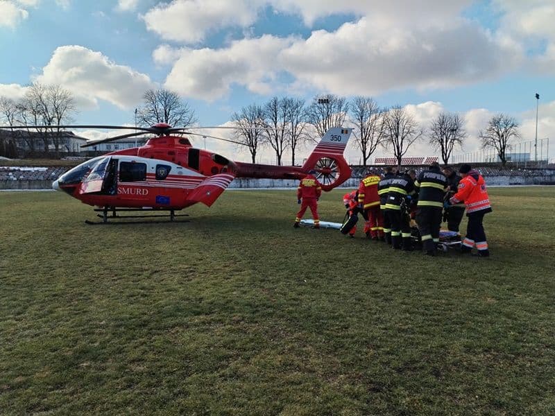 Elicopter_SMURD_la_Dorohoi_02