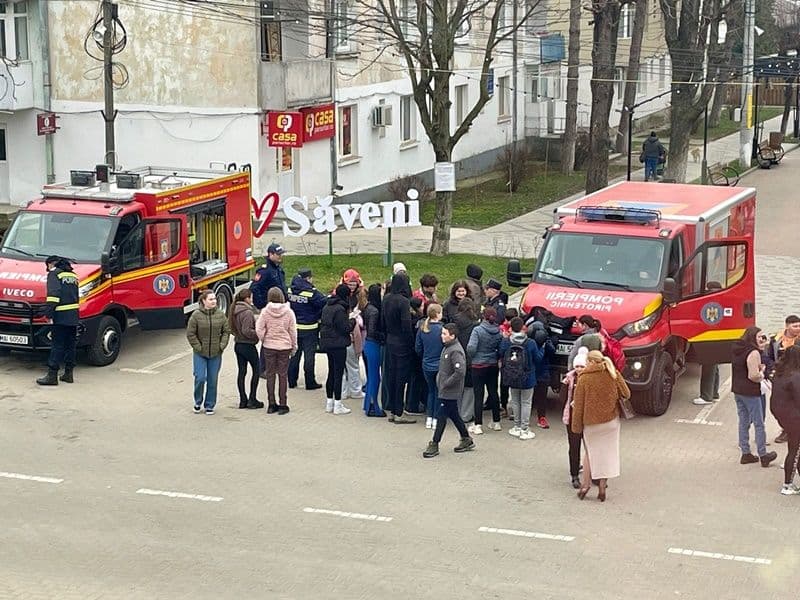 ISU_08