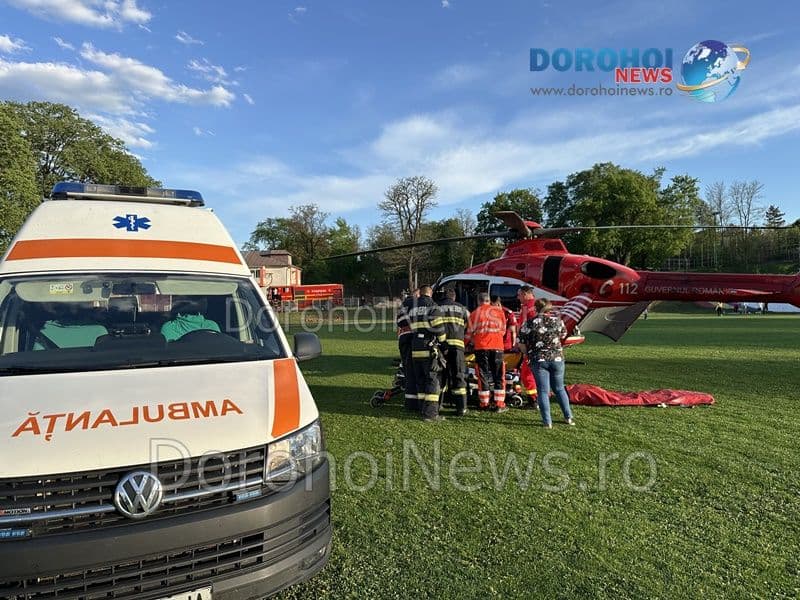 Elicopter_SMURD_Dorohoi_08