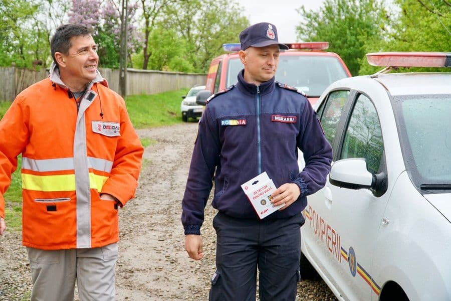 detectoare 13