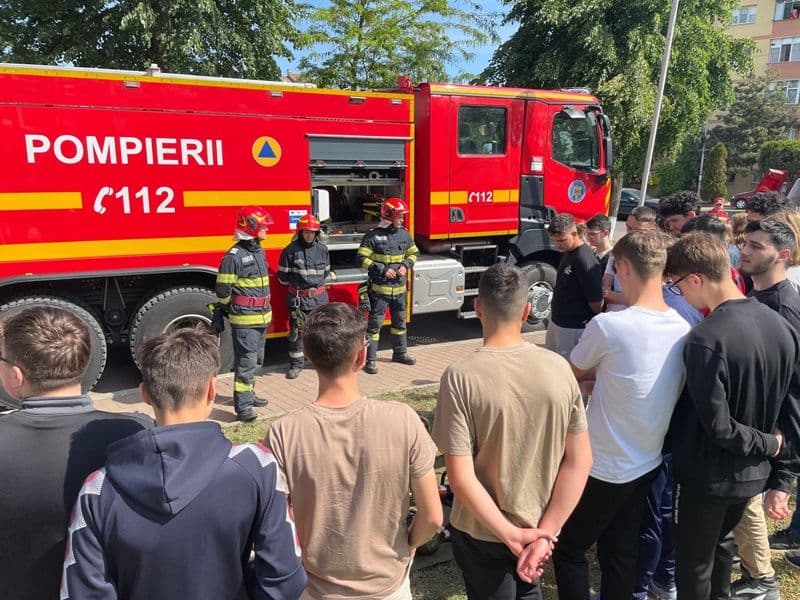pompieri 13