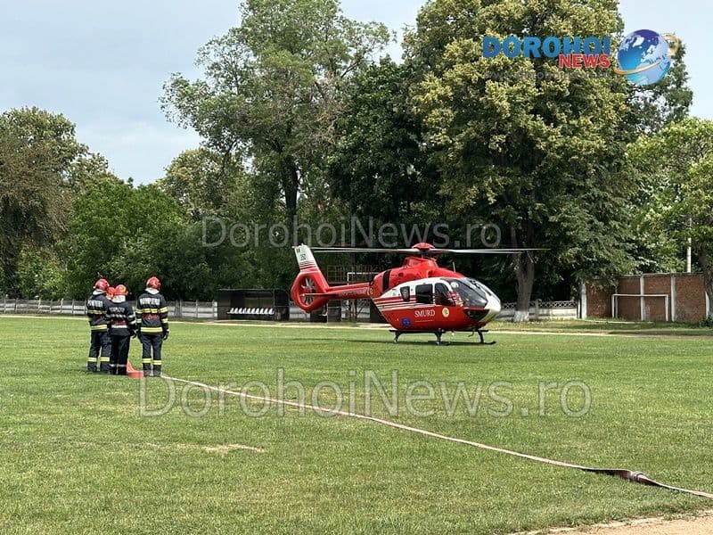 Elicopter_SMURD_Dorohoi_06