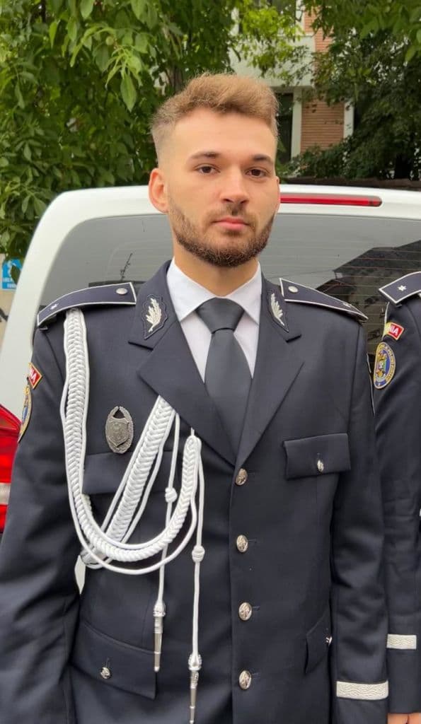 absolventi 01