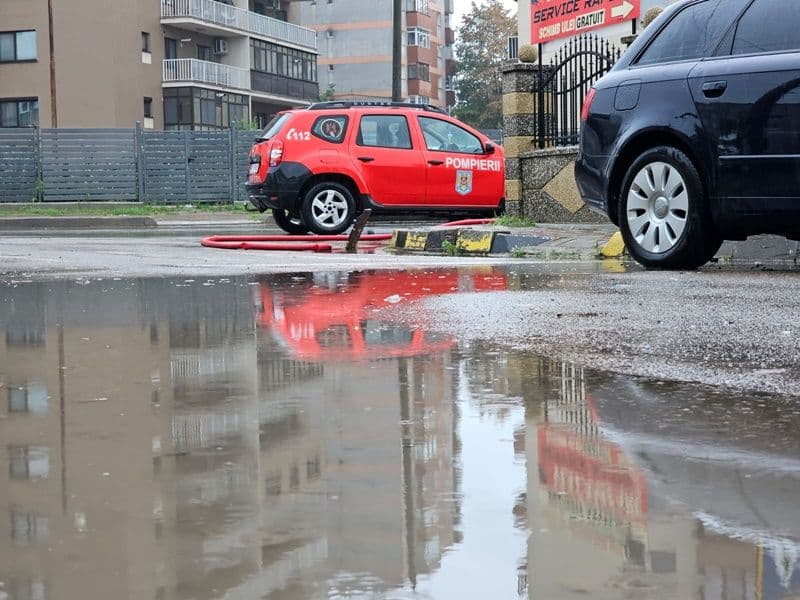Pompieri inundatii_003