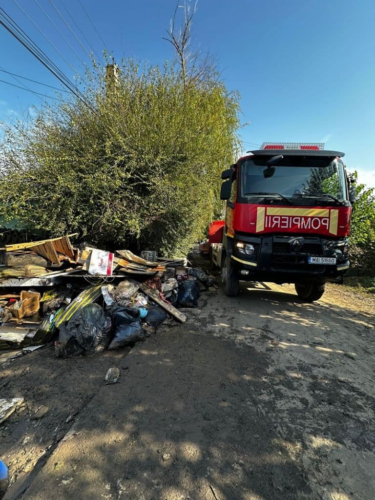 Pompieri_inundatii Galati_008