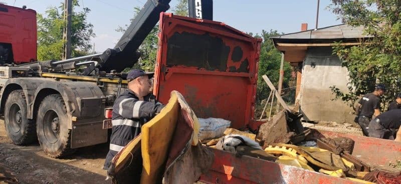 Pompieri inundatii Galati_08
