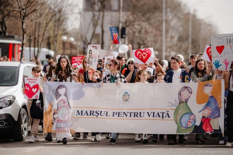 Marsul_pentru_viata_Dorohoi_08