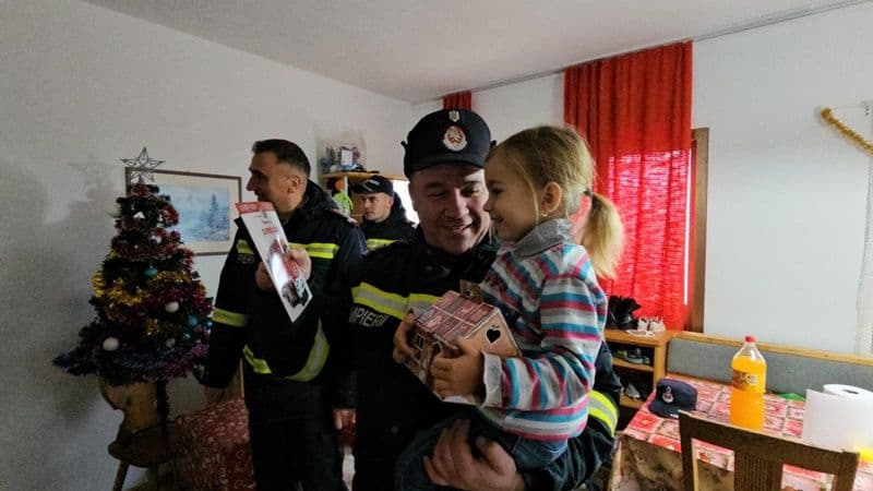 Surpriza pompieri_010