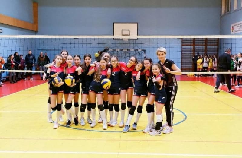 VOLEI F