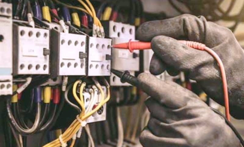 CONTED SA Dorohoi angajează un electrician calificat și cu experiență
