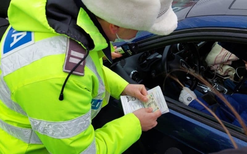 Dorohoi: Pirat auto amendat și lăsat jumătate de an fără permis