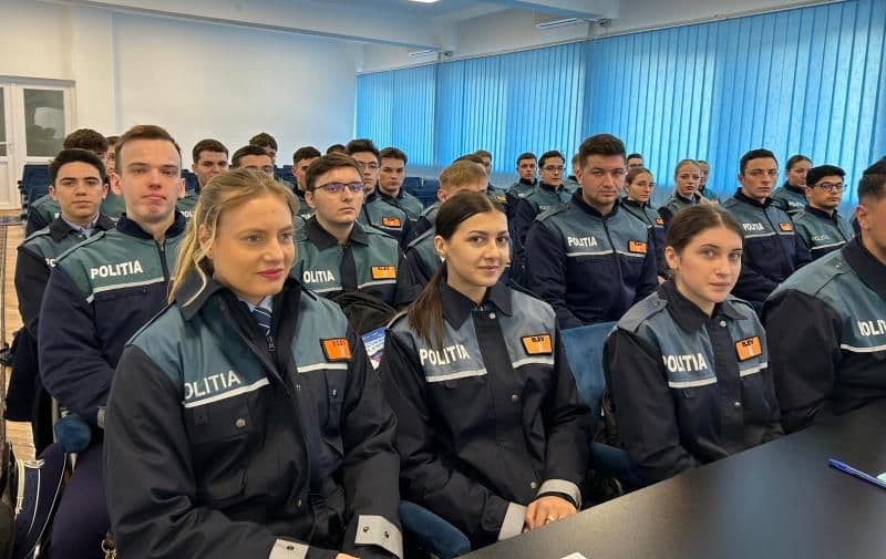 Viitori polițiști, în practică la I.P.J Botoșani - FOTO