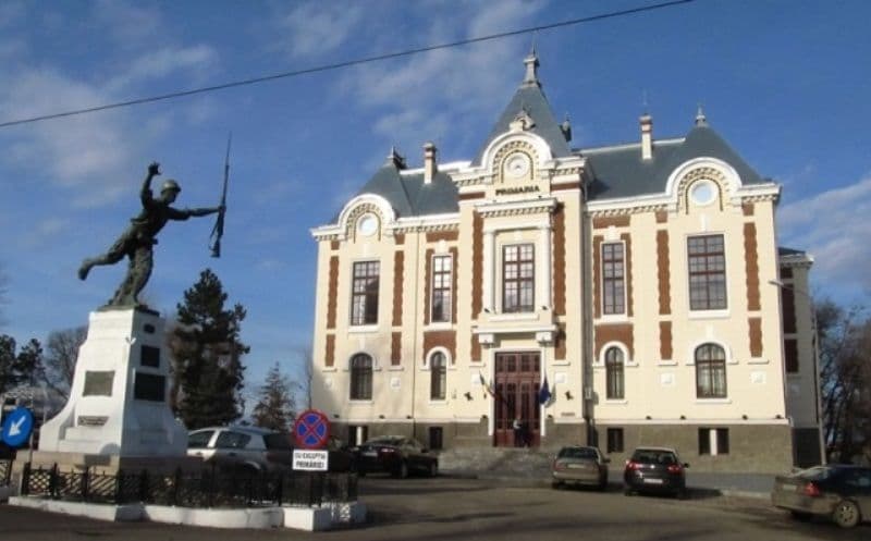 Primăria Dorohoi scoate la concurs un post de execuție. Ce condiții trebuie să îndeplinești pentru a ajunge funcționar