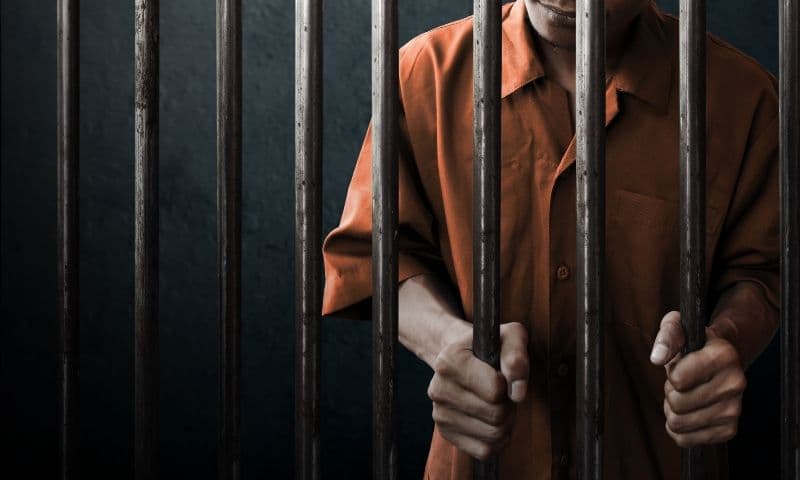 Botoșănean de 68 de ani condamnat la doi ani de închisoare pentru tentativă la omor