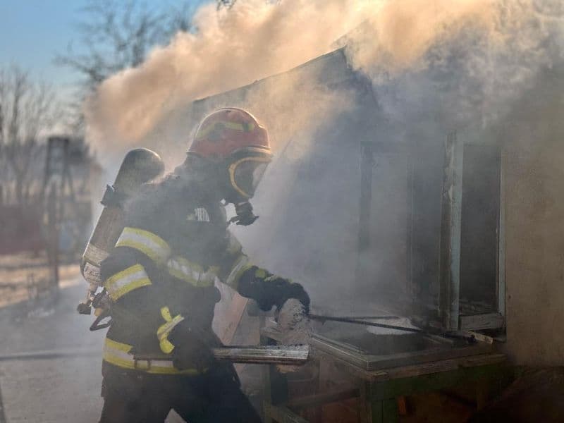 Incendiu izbucnit într-o casă din Municipiul Botoșani