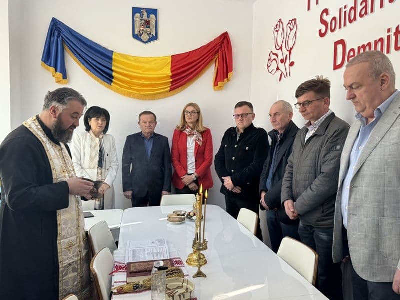 Cabinetul Parlamentar Elisabeta Lipă a fost deschis oficial la Dorohoi - FOTO