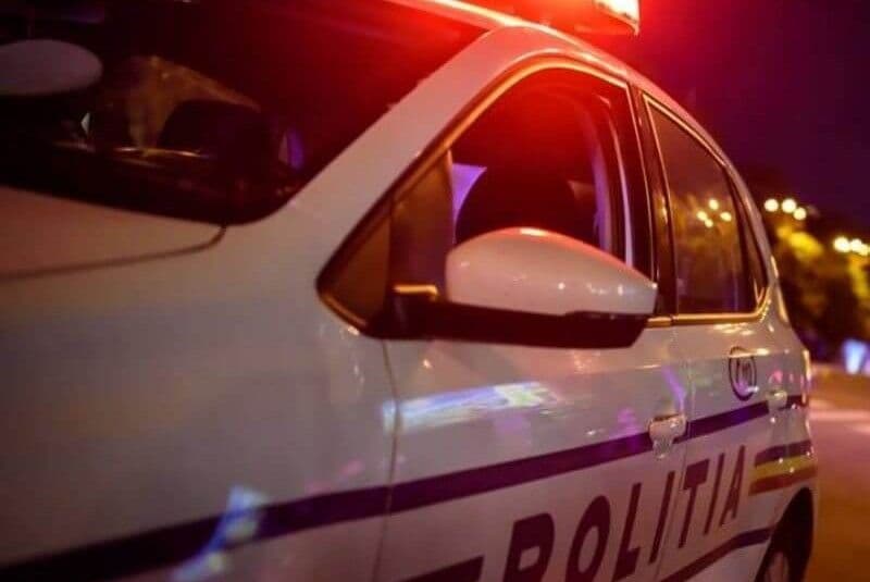 Reținut de polițiști pentru ultraj contra bunelor moravuri