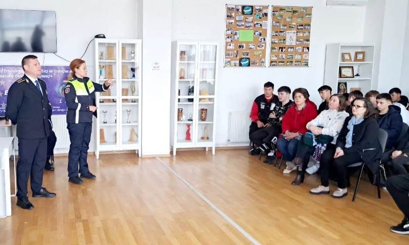 Parteneriat instituțional pentru prevenirea delincvenței juvenile 