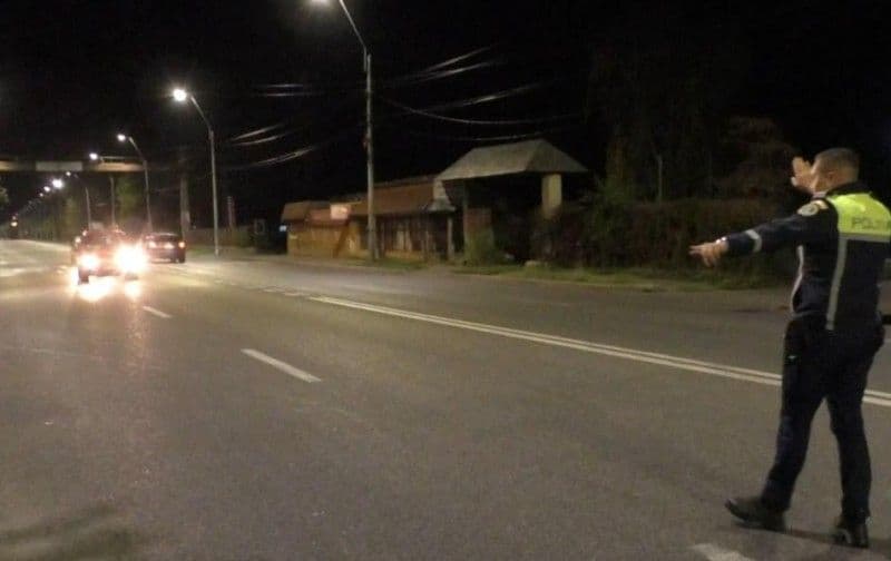 Șoferi băuți scos din trafic de polițiști