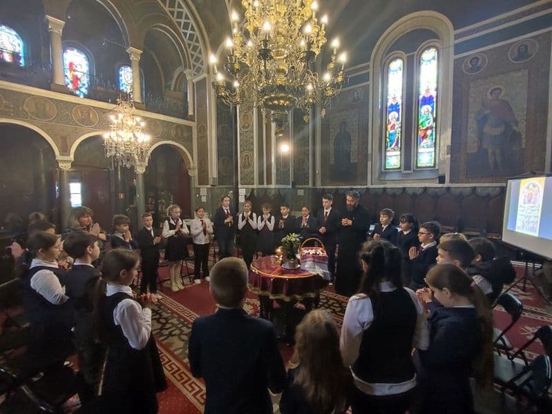 Chipul cuviosului părinte Paisie de la Sihăstria, evocat la Catedrala Dorohoi în cadrul proiectului catehetic dedicat anului omagial al centenarului P