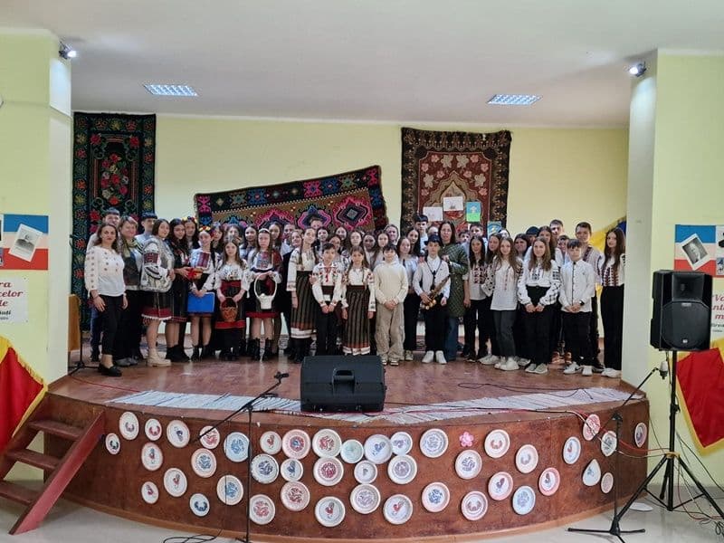 Trăind în armonie - Șendriceni-Cândești-Broscăuți - activitate a proiectului Diversitatea nu împiedică Unitatea