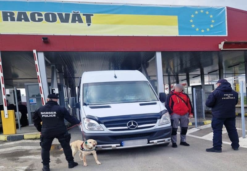 A vrut să ajute o tânără, dar s-a ales cu un dosar penal la Racovăț