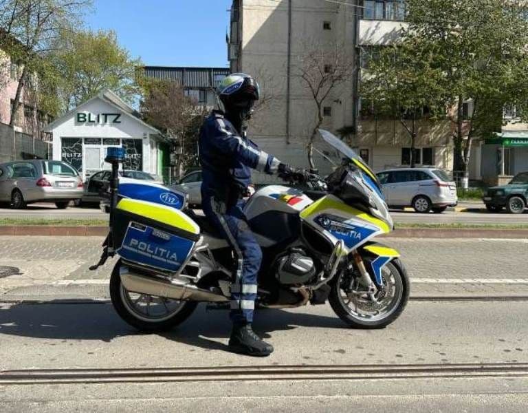 Polițiștii rutieri botoșăneni, în trafic pe motocicletă