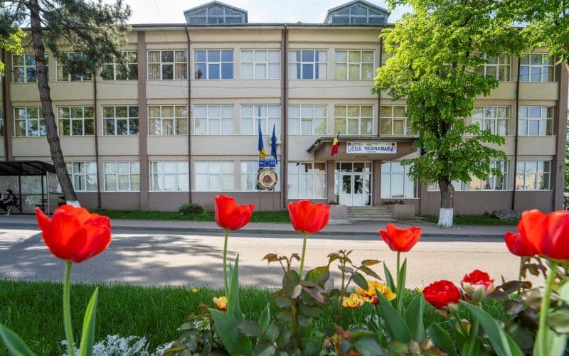 Liceul „Regina Maria” Dorohoi - Un pas înainte! - Oferta educațională 2025-2026