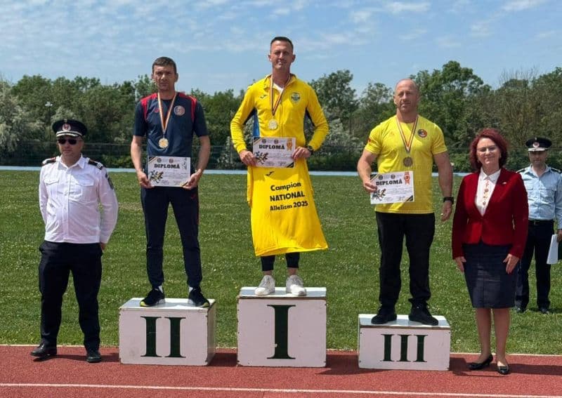 Pompieri botoșăneni, pe podium la competiția națională a atletism și cros „Cupa ASPR”