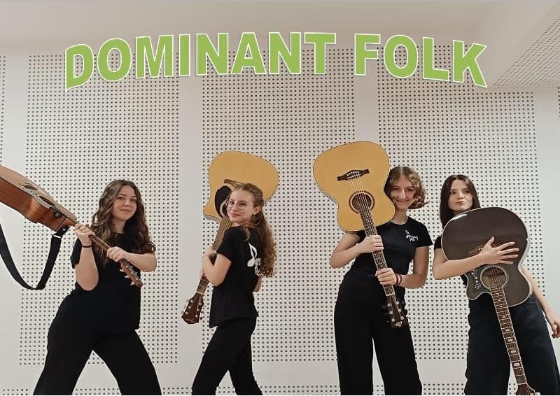 Elevi de la Clubul Copiilor Dorohoi premiați la festivaluri de muzică folk din țară