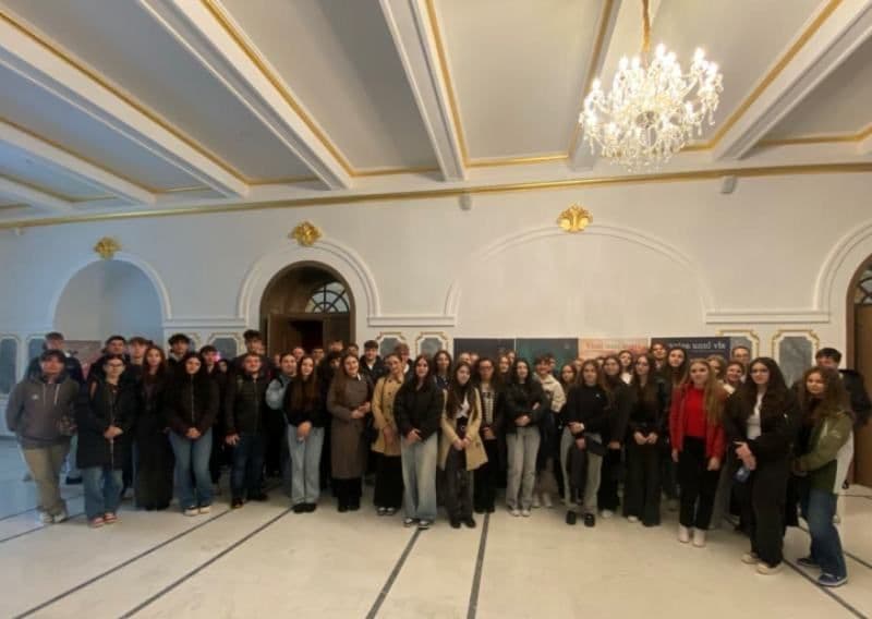 Colegiul Național „Grigore Ghica” Dorohoi: participare la Conferința Antidrog „Educația – Element Esențial în Prevenția Consumului de Droguri - FOTO