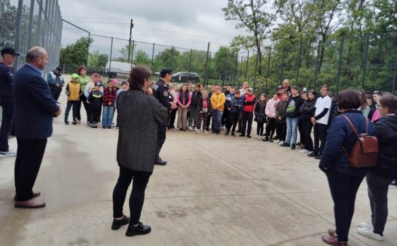 Exercițiu de evacuare la Școala Gimnazială nr. 1 Corlăteni - FOTO