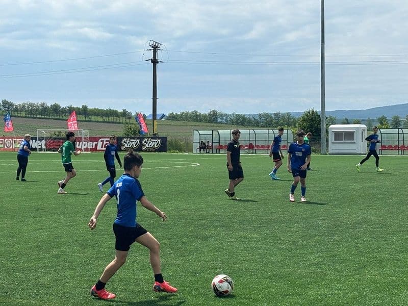 1 Iunie – Micii fotbaliști au deschis spectacolul de Ziua Copilului!