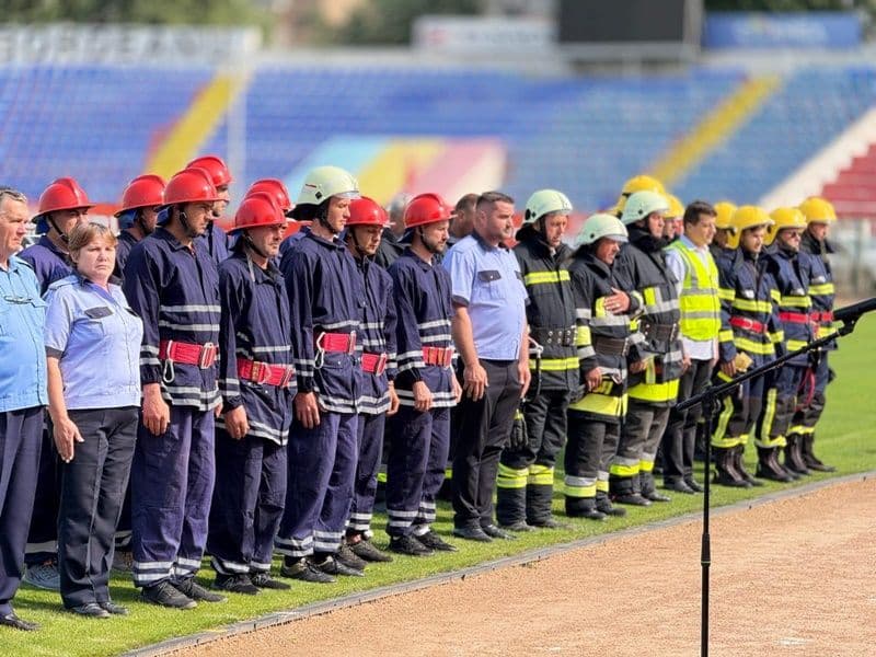 Pompierii voluntari din Văculești, câștigătorii etapei județene a concursurilor profesionale ale serviciilor voluntare și private pentru situații de u