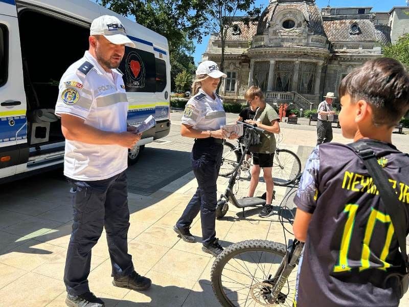 Activități preventive desfășurate de polițiștii rutieri