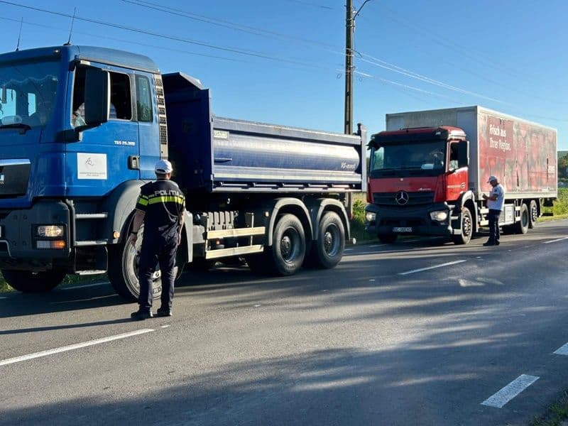Transportatorii de marfă, luați la control de polițiștii rutieri! Amenzi drastice pentru cei care au încălcat legea - FOTO