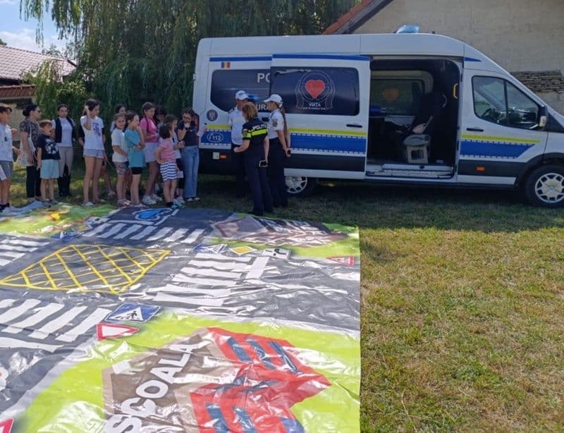 Activități pentru siguranța copiilor în cadrul campaniei „Dorințe împlinite la vârste potrivite”