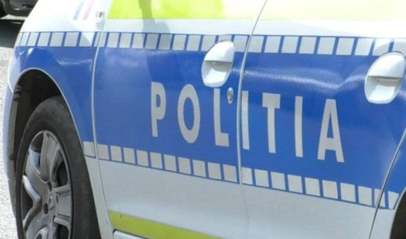 Bărbat de 50 de ani, depistat la volanul unui autovehicul, fără a deține permis de conducere