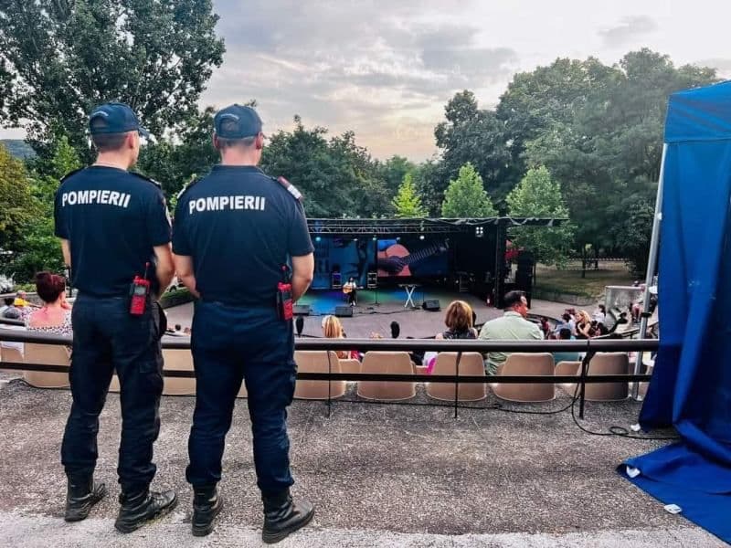 Pompierii prezenți la Festivalul Național de Muzică „Seri Melancolice Eminesciene”