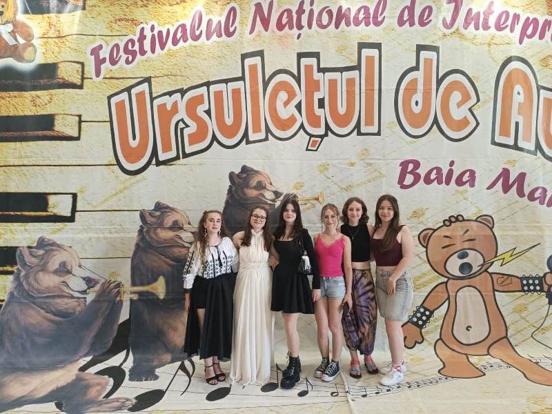 Premii obținute de elevii cercului Muzică folk-muzică ușoară de la Clubul Copiilor Dorohoi