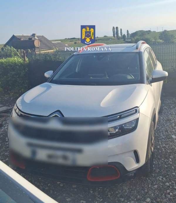 Autoturism căutat de autoritățile franceze, indisponibilizat de polițiștii botoșăneni