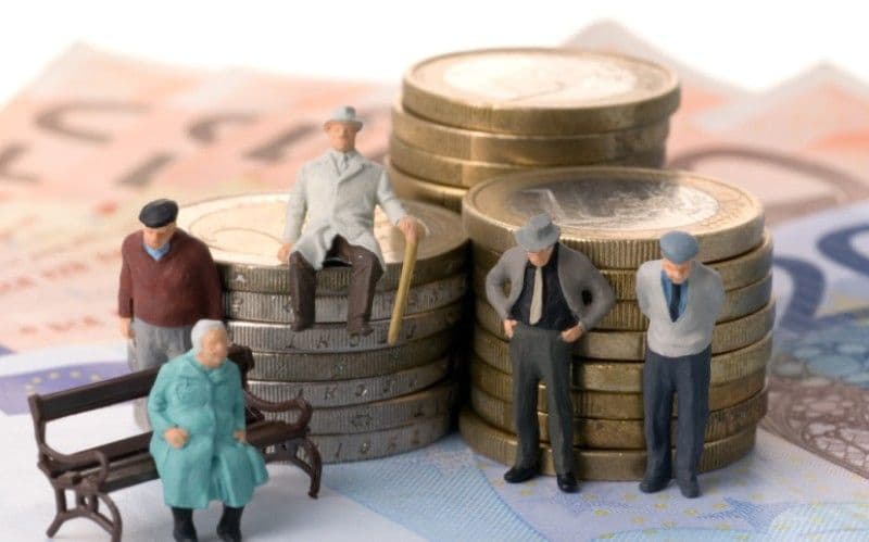 Guvernul pregătește noi reguli pentru pensiile private. Ce se întâmplă cu Pilonul II de pensii