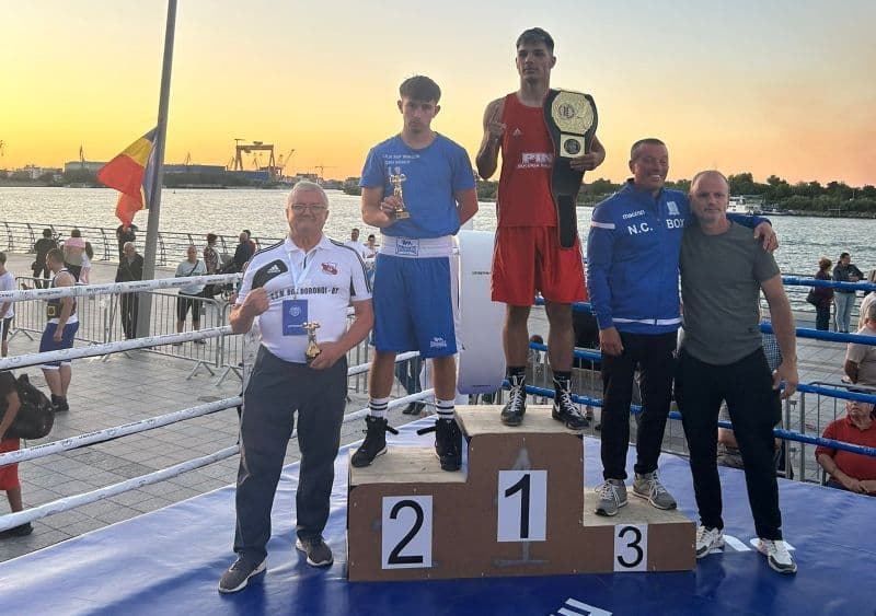 Pugiliștii dorohoieni au urcat pe podium la „Centura Dunării” de la Tulcea