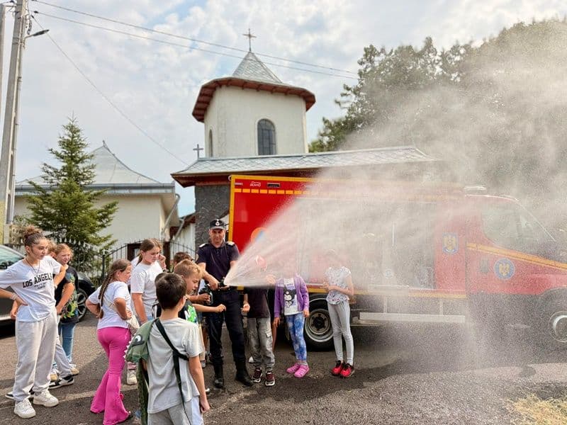 Vacanța de vară nu înseamnă doar relaxare, ci și prilej de învățare prin joacă și experiențe memorabile - FOTO