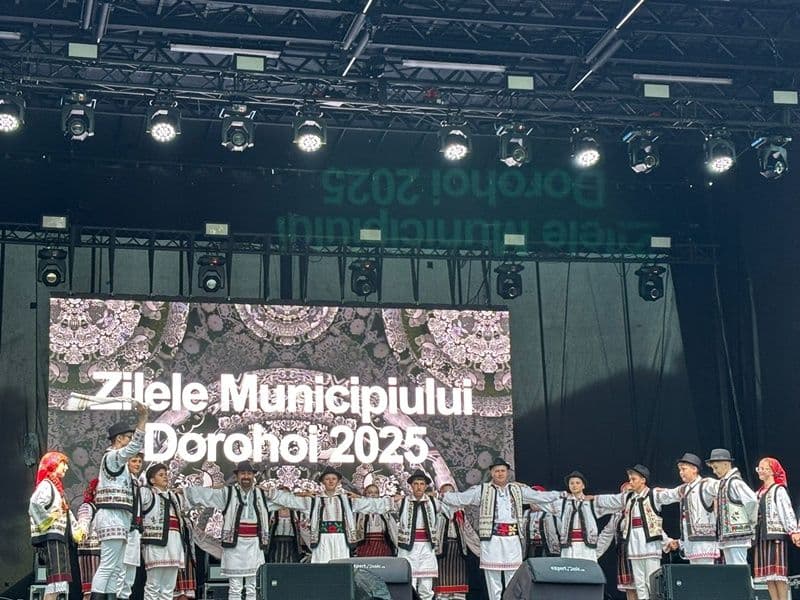 Zilele Municipiului Dorohoi: talentul tinerilor dorohoieni a cucerit scena