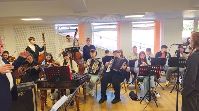 Repetițiile pentru Festivalul Internațional „Mugurelul” 2025 sunt în plină desfășurare - FOTO
