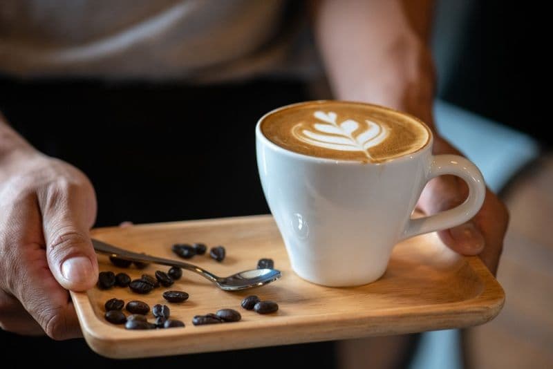 Primăria Dorohoi: Anunţ licitaţie pentru închirierea unui spațiu în vederea amplasării unui modul de cafea