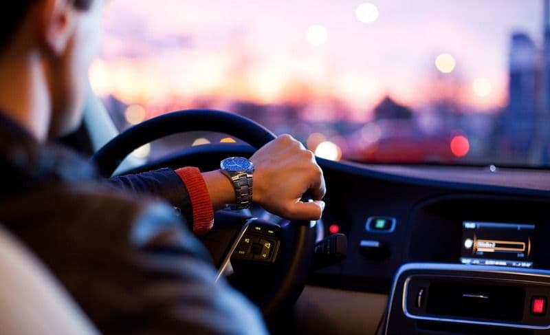 Tânăr depistat la volan fără permis de conducere